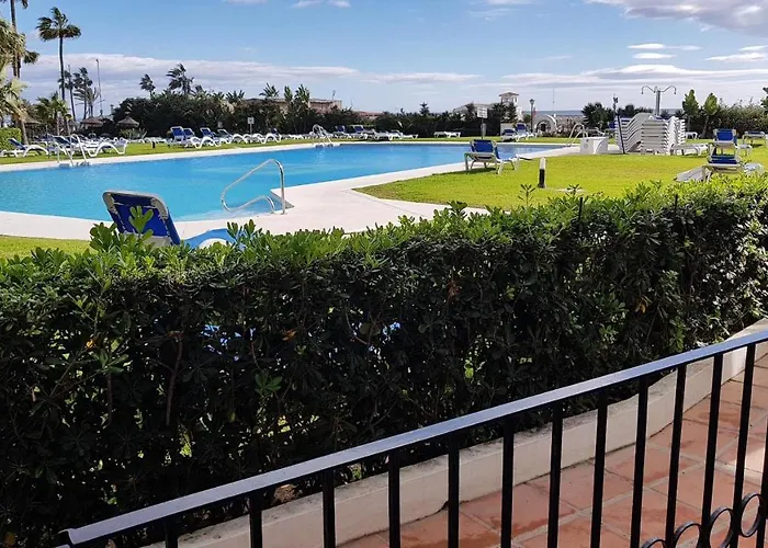 L157 Cabopino Apartamento Marbella